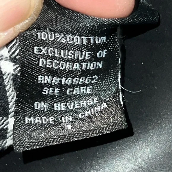 TORRID 🖤 COTTON BLACK/WHITE PLAID LONG SLEEVE LACE-UP BLOUSE TOP Size 1 (14/16) - Picture 12 of 13